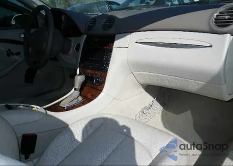 2009 Mercedes-Benz Clk350 z USA, uszkodzony, nr VIN WDBTJ56H99F266274